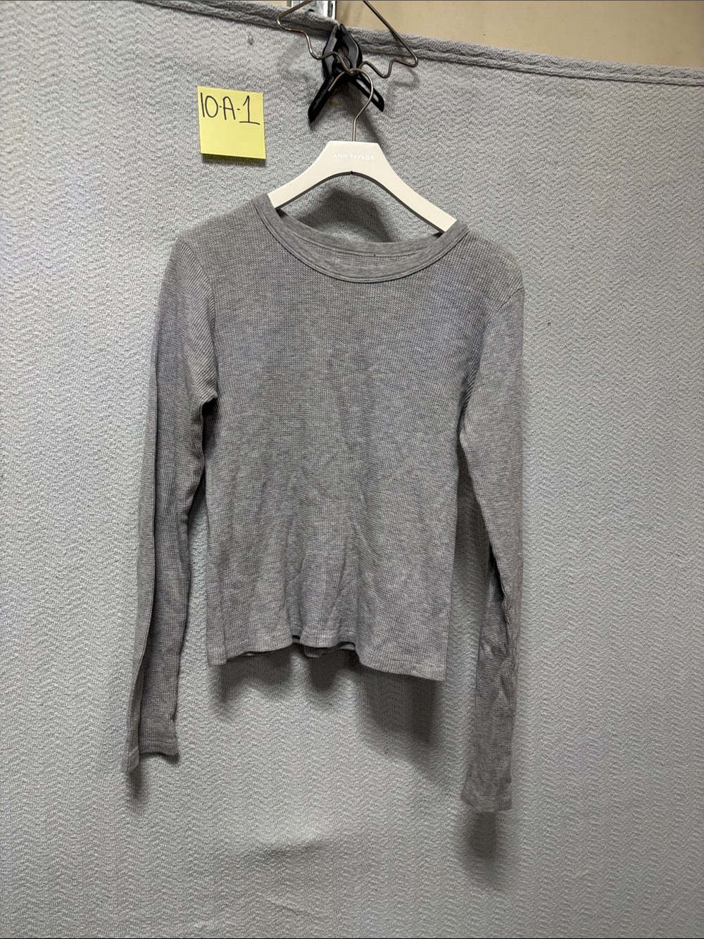 Brandy Melville gray blouse